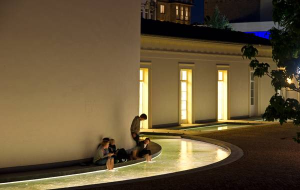 Thermal springs ‘Elisenbrunnen‘ ( © Jörg Hempel, Aachen )